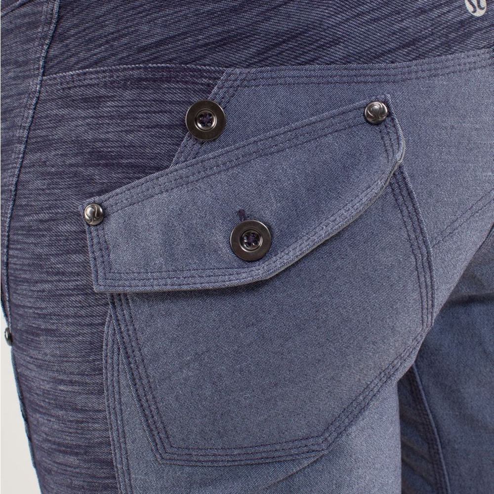 Lululemon Ride On Short Deep Indigo - Picture 6 of 14